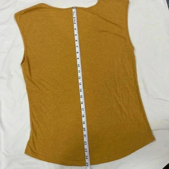 Graphic tank - Picture 6 of 6